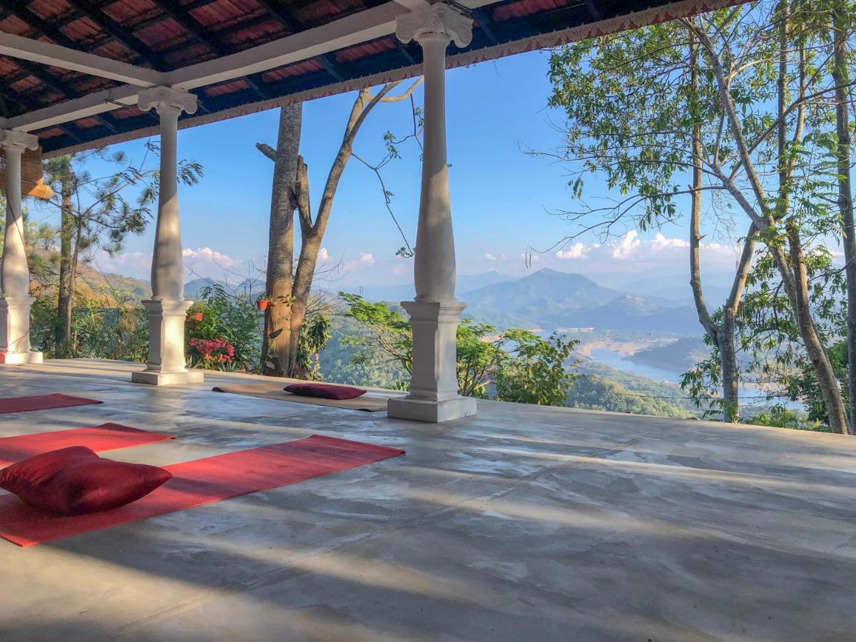 Welikande Yoga Retreats Hotel ดิกานา ภายนอก รูปภาพ